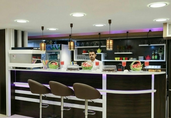 هتل آپارتمان رز ریحان