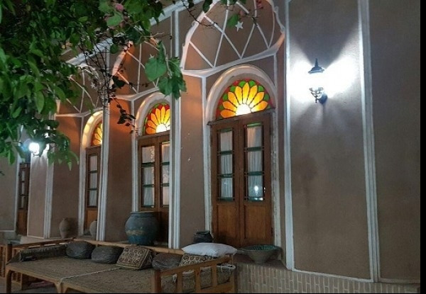 هتل کهن کاشانه